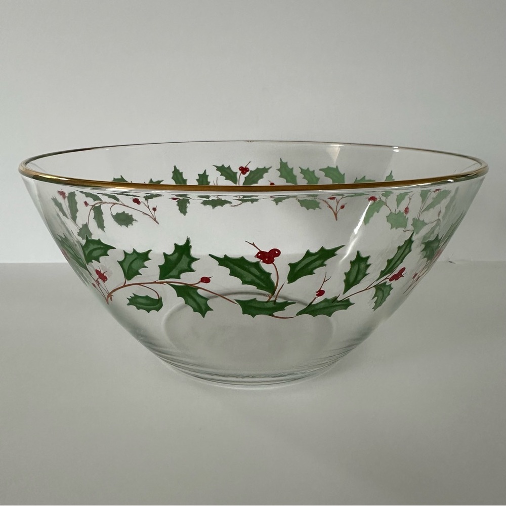 Arcoroc France Christmas Holly Berry Clear Glass Serving Bowl Gold Trim 9”